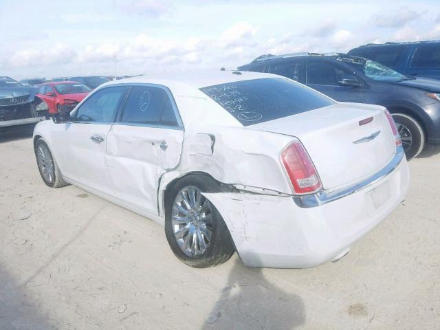 2C3CCAAG6EH327550 - 2014 CHRYSLER 300 WHITE photo 3