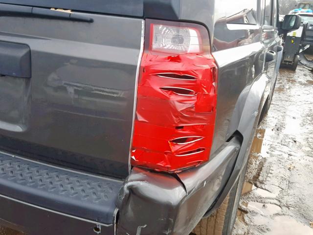 1J8HG48K46C104504 - 2006 JEEP COMMANDER 灰色 照片 9