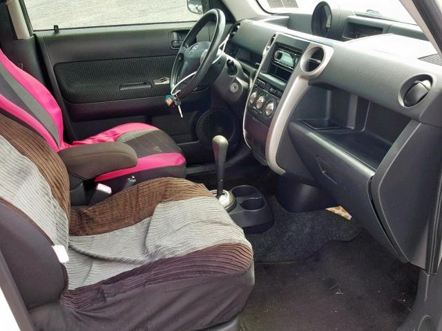 JTLKT324164053281 - 2006 TOYOTA SCION XB 白色 照片 5