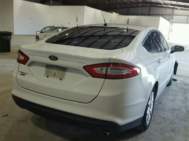 3FA6P0G74ER373404 - 2014 FORD FUSION S WHITE photo 4