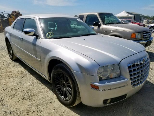 2C3CA5CVXAH264620 - 2010 CHRYSLER 300 TOURIN SILVER photo 1