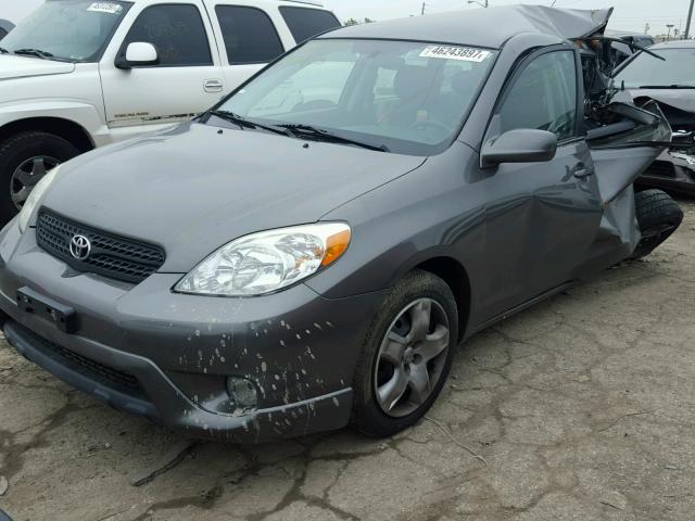 2T1KR32E37C637408 - 2007 TOYOTA COROLLA MA GRAY photo 2