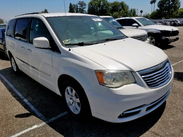 2A4RR5DG5BR702934 - 2011 CHRYSLER TOWN & COU WHITE photo 1