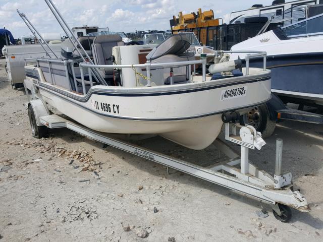 ANP03362C686 - 1986 OTHE DECK BOAT WHITE photo 1