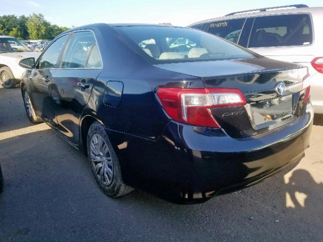 4T1BD1FK6EU127357 - 2014 TOYOTA CAMRY HYBR BLACK photo 3