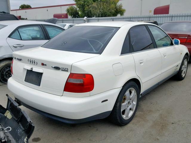 WAUED28D5WA128439 - 1998 AUDI A4 2.8 QUA WHITE photo 4