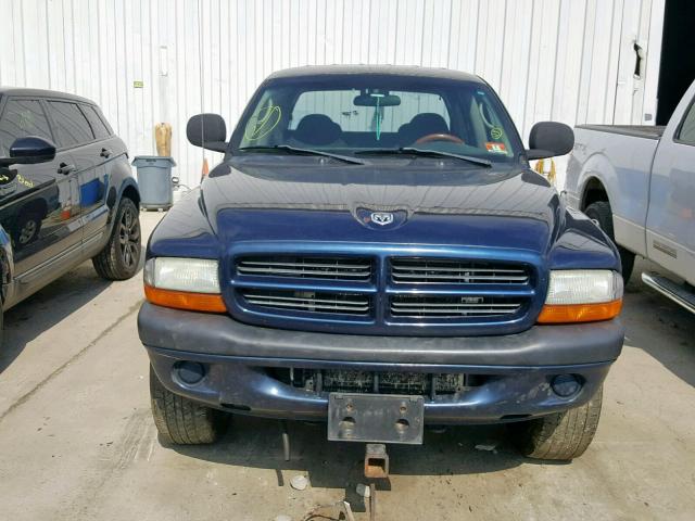 1D7HG38X73S312932 - 2003 DODGE DAKOTA QUA BLUE photo 9