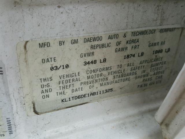 KL1TD6DE1AB111325 - 2010 CHEVROLET AVEO LS WHITE photo 10