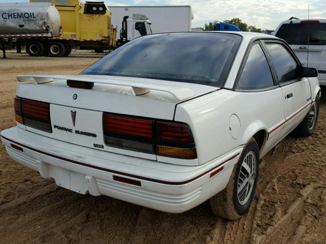 1G2JC14H2N7579691 - 1992 PONTIAC SUNBIRD LE WHITE photo 4