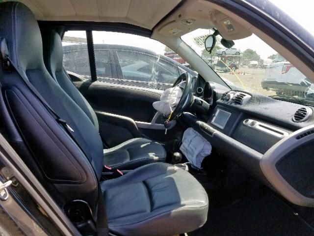 WMEEK3BA9CK529576 - 2012 SMART FORTWO PAS 银色 照片 5