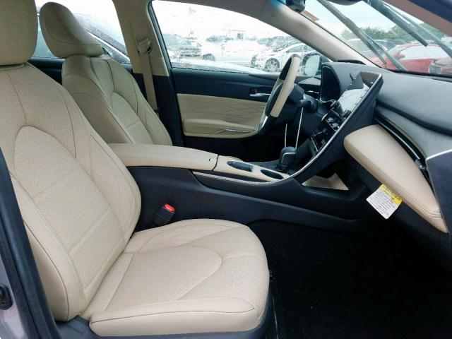 4T1BZ1FB9KU003791 - 2019 TOYOTA AVALON XLE SILVER photo 5