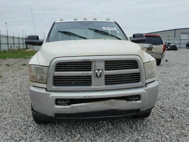 3C6UD5HL7CG325916 - 2012 DODGE RAM 2500 S WHITE photo 9