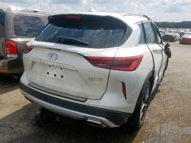 3PCAJ5M16KF118978 - 2019 INFINITI QX50 ESSEN WHITE photo 4