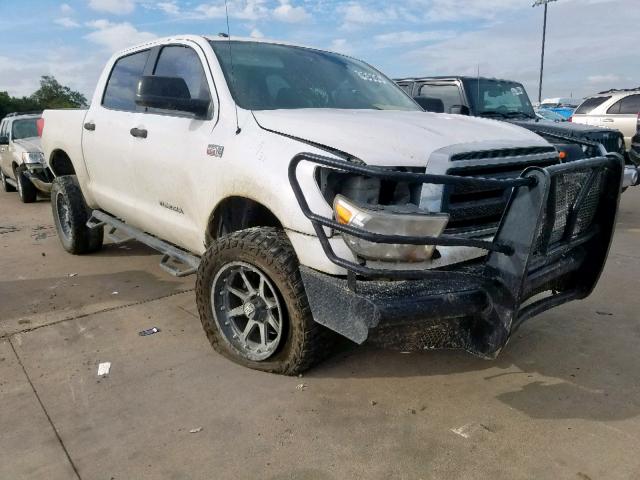 5TFDW5F11BX206595 - 2011 TOYOTA TUNDRA CRE WHITE photo 1