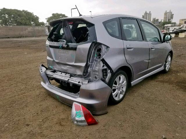 JHMGE88449S052298 - 2009 HONDA FIT SPORT SILVER photo 4