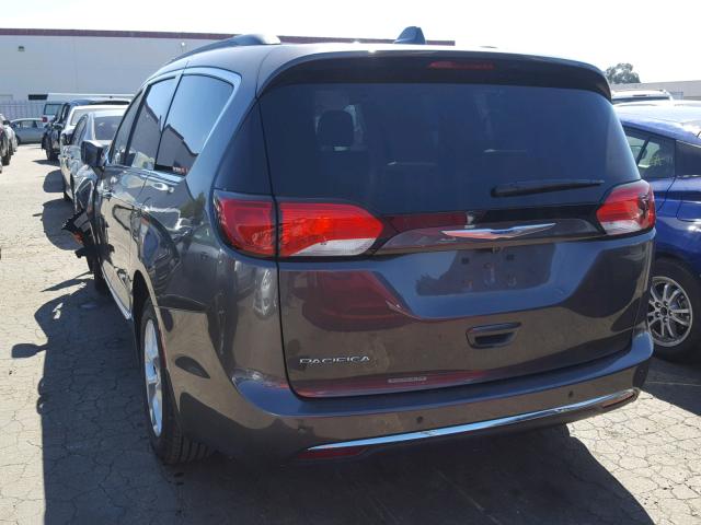 2C4RC1BG0HR820899 - 2017 CHRYSLER PACIFICA T GRAY photo 3