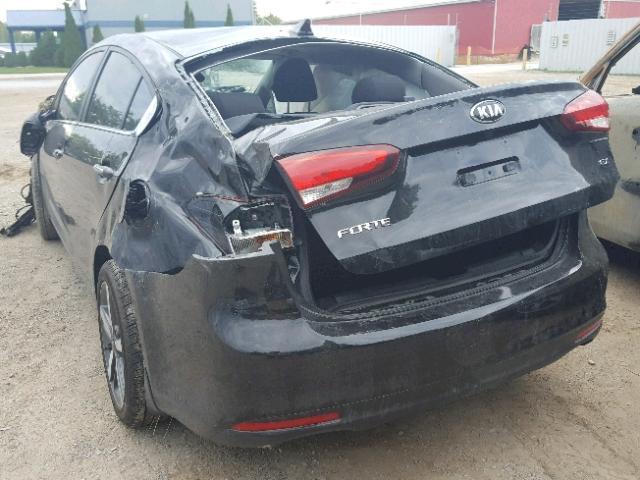 3KPFL4A80JE252935 - 2018 KIA FORTE EX BLACK photo 3