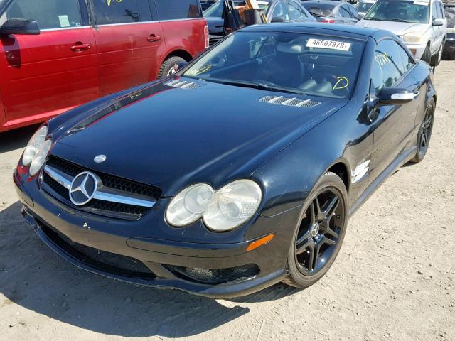 WDBSK75F06F113055 - 2006 MERCEDES-BENZ SL 500 BLACK photo 2