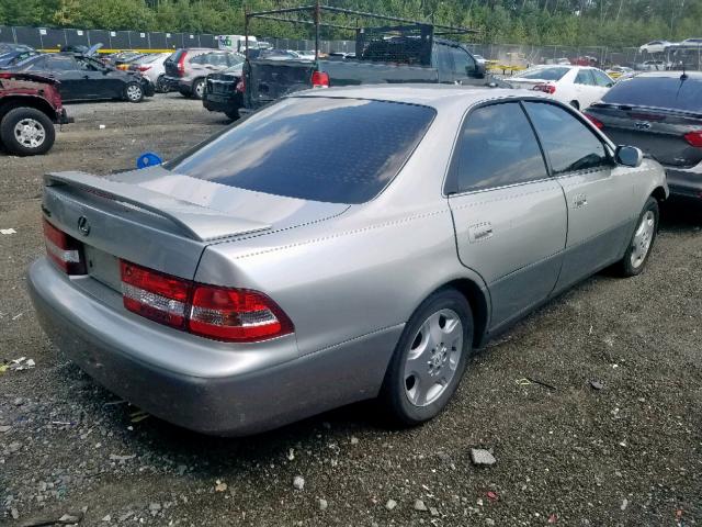 JT8BF28G7Y0266999 - 2000 LEXUS ES 300 SILVER photo 4