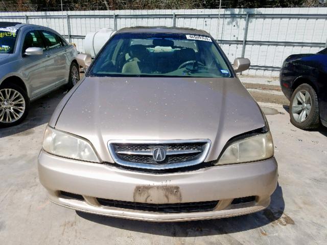 19UUA56681A013289 - 2001 ACURA 3.2TL GOLD photo 9