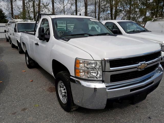 1GCHC24K58E209511 - 2008 CHEVROLET SILVERADO WHITE photo 1