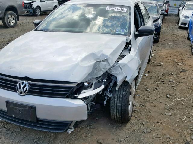 3VW2K7AJ3CM350899 - 2012 VOLKSWAGEN JETTA BASE Արծաթագույն լուսանկար 9
