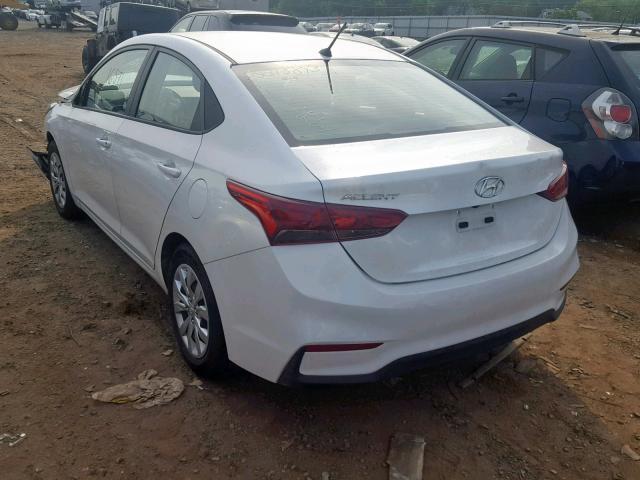 3KPC24A31KE040394 - 2019 HYUNDAI ACCENT SE WHITE photo 3