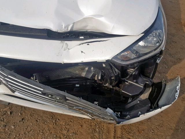 3KPC24A31KE040394 - 2019 HYUNDAI ACCENT SE WHITE photo 9