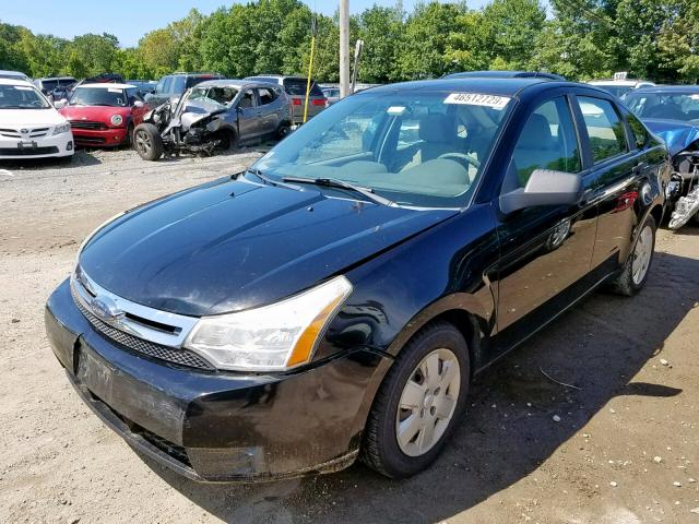 1FAHP34N98W263950 - 2008 FORD FOCUS S/SE BLACK photo 2