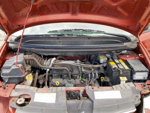 2A4GP44R27R340447 - 2007 CHRYSLER TOWN & COU RED photo 7