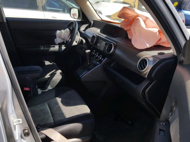 JTLZE4FE4DJ041139 - 2013 TOYOTA SCION XB Gümüş foto 5