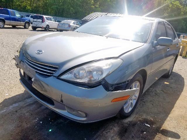 JTHBF30G730092622 - 2003 LEXUS ES 300 GREEN photo 2