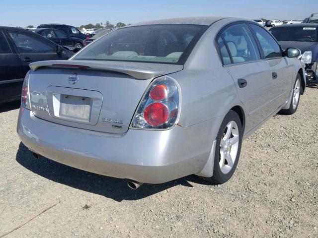 1N4BL11D15N400639 - 2005 NISSAN ALTIMA SE GRAY photo 4