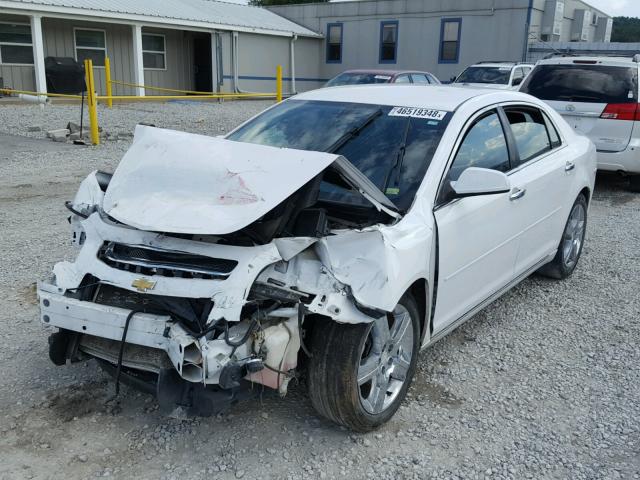 1G1ZC5E05CF318453 - 2012 CHEVROLET MALIBU 1LT WHITE photo 2