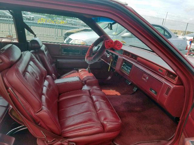 1G6CD1157J4202025 - 1988 CADILLAC DEVILLE RED photo 5