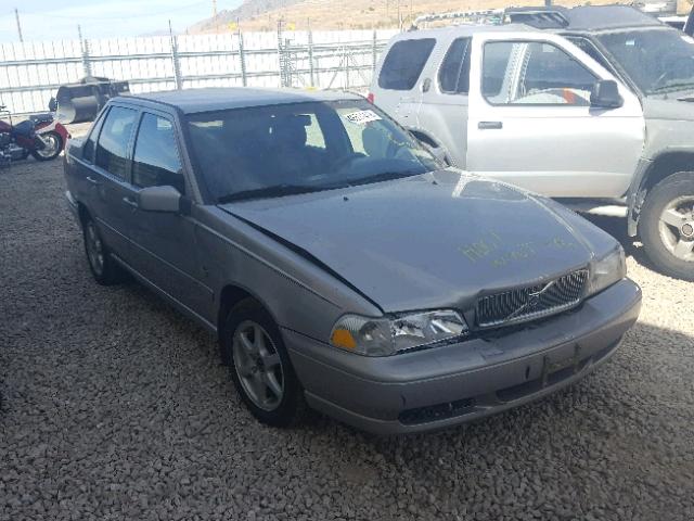 YV1LS55A7X2609942 - 1999 VOLVO S70 SILVER photo 1