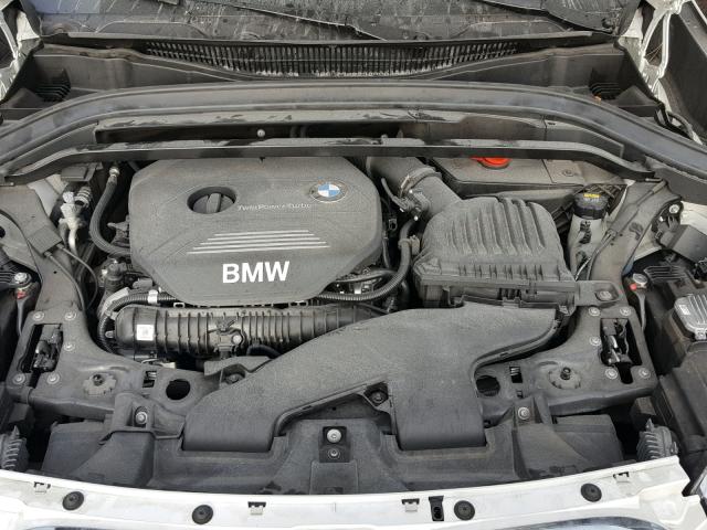 WBXHT3C38H5F80488 - 2017 BMW X1 XDRIVE2 WHITE photo 7