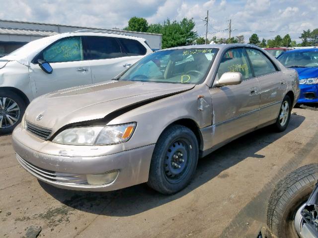 JT8BF28G8W5030362 - 1998 LEXUS ES 300 TAN photo 2