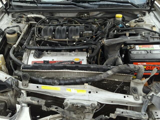 JN1CA31D21T840605 - 2001 NISSAN MAXIMA GXE BEIGE photo 7