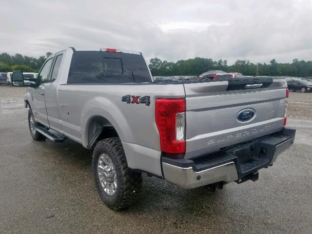 1FT7X2BT8HEB61255 - 2017 FORD F250 SUPER SILVER photo 3