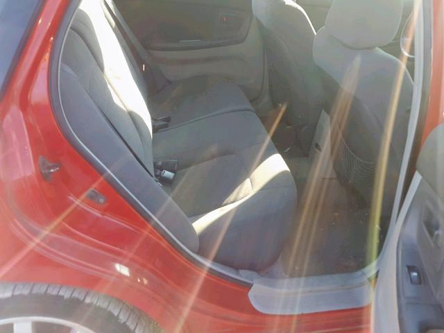 KNAFE161X55076012 - 2005 KIA SPECTRA5 RED photo 6