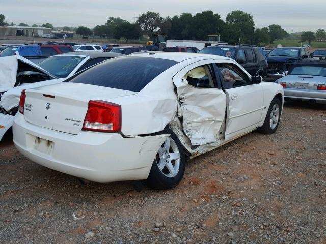 2B3CA3CV0AH191842 - 2010 DODGE CHARGER SX WHITE photo 4