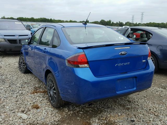 1FAHP3GN9AW167902 - 2010 FORD FOCUS SES BLUE photo 3