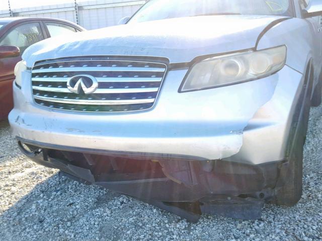 JNRAS08W55X201849 - 2005 INFINITI FX35 SILVER photo 9