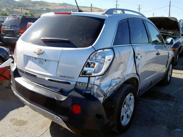 3GNAL2EK5DS639398 - 2013 CHEVROLET CAPTIVA LS 银色 照片 4