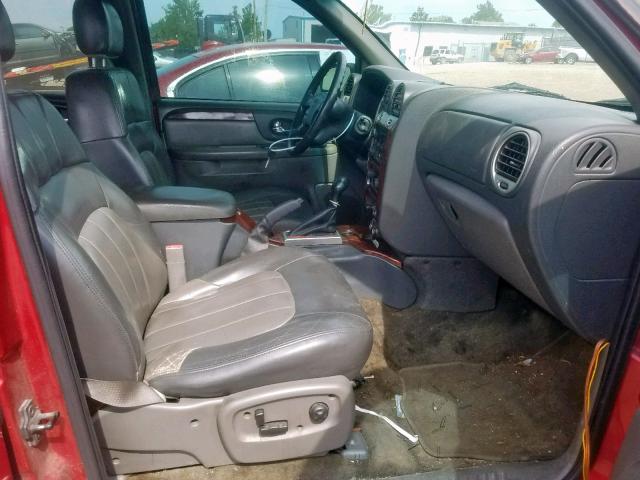 1GKDT13S922121925 - 2002 GMC ENVOY MAROON photo 5