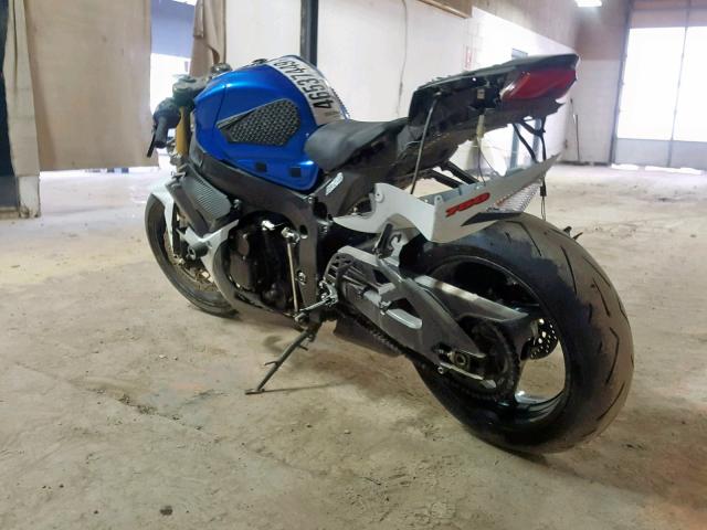 JS1GR7MA1B2103638 - 2011 SUZUKI GSX750 BLUE photo 3