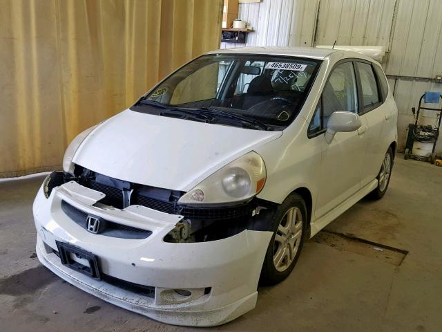 JHMGD37617S038123 - 2007 HONDA FIT S WHITE photo 2