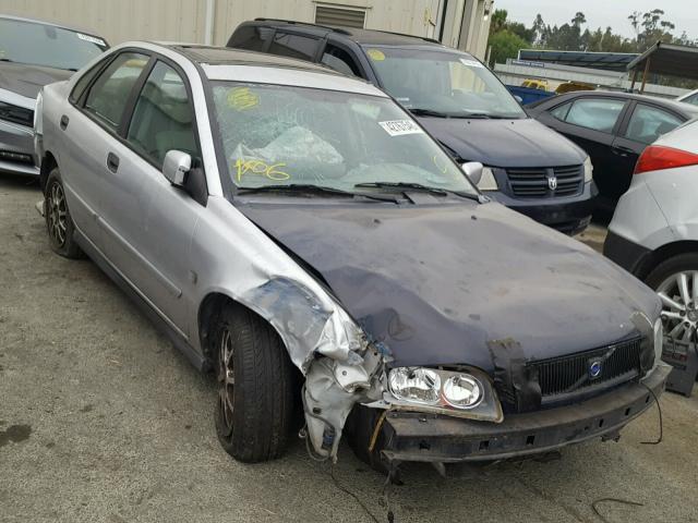 YV1VS27514F068110 - 2004 VOLVO S40 1.9T SILVER photo 1