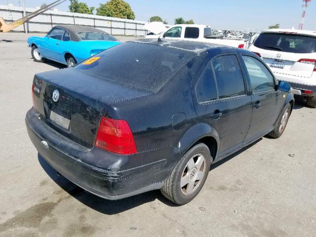 3VWSC29M5XM109740 - 1999 VOLKSWAGEN JETTA GLS BLACK photo 4